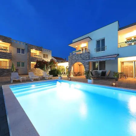 Apartments Punta Privlaka  Exterior photo