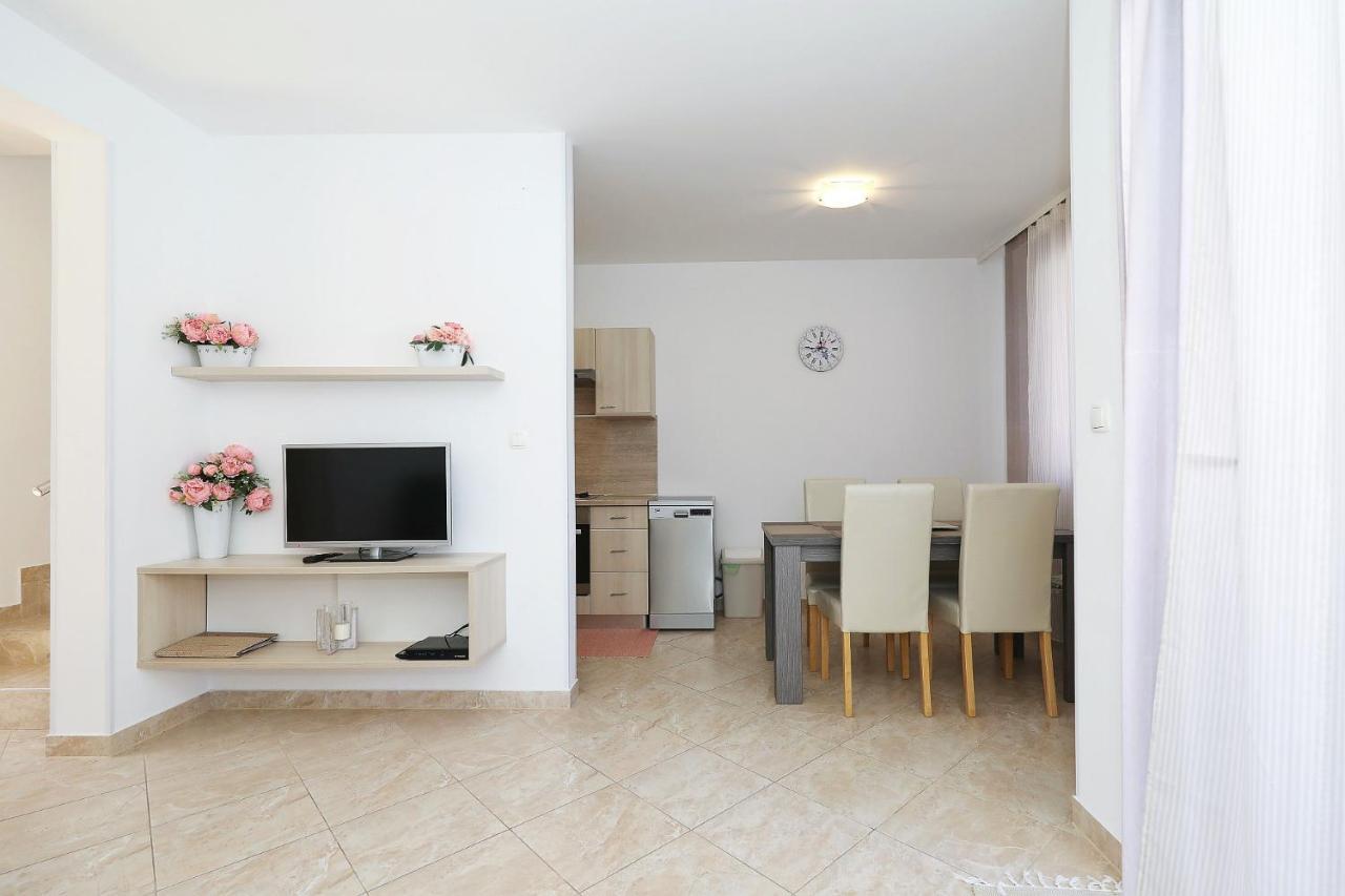 Apartment Punta